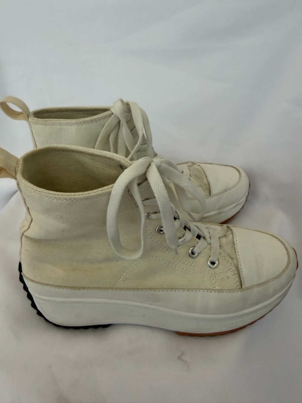 MADRAG Cream High-Top Lace-Up Platform Sneakers with Contrasting Lug Sole - Picture 10 of 15